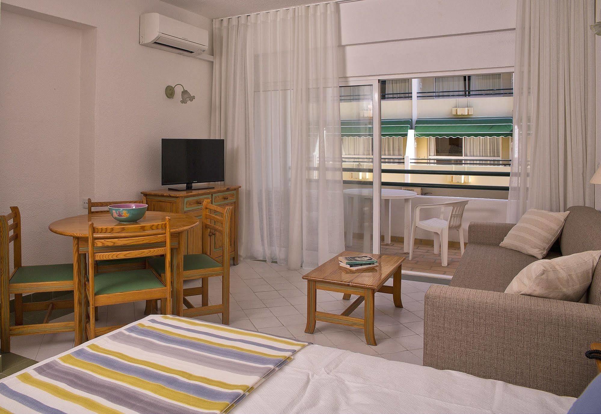 البوفيرا Ourabay Hotel Apartamento - Art & Holidays المظهر الخارجي الصورة